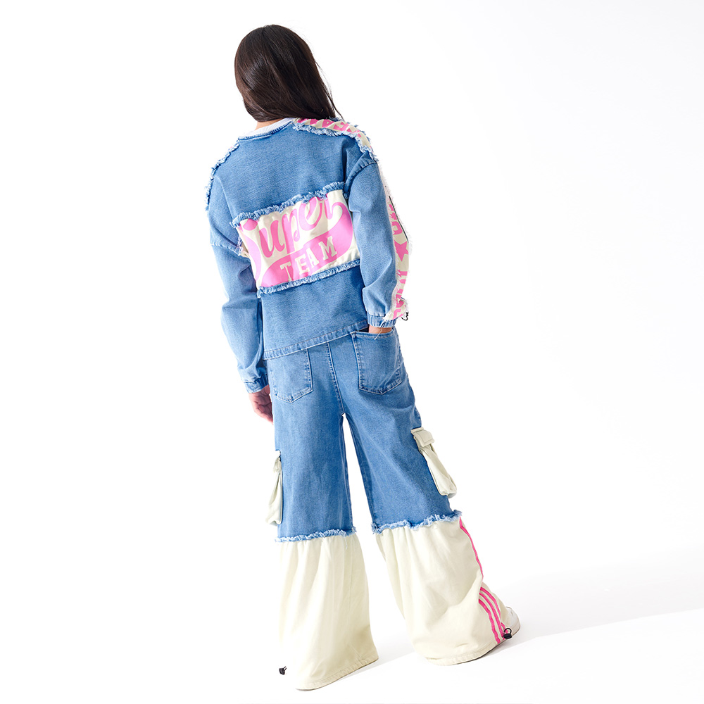 طقم بناتي - الصورة 4